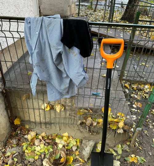 Pregătim terenul pentru stațiile de compostare